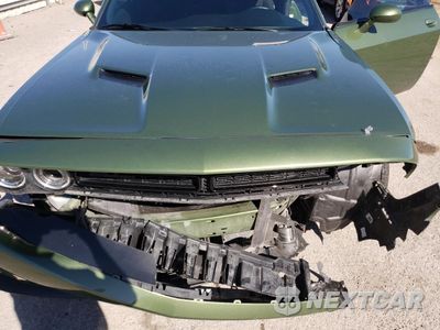Zdjęcie 11 z 12 samochodu: 2022 DODGE CHALLENGER SXT VIN:2C3CDZAG0NH105694 - miniatura