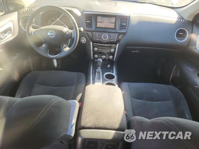 Zdjęcie 8 z 15 samochodu: 2015 NISSAN PATHFINDER S VIN:5N1AR2MN8FC708155 - miniatura