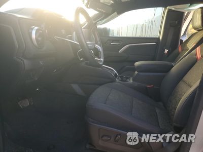 Zdjęcie 7 z 13 samochodu: 2023 CHEVROLET COLORADO Z71 VIN:1GCPTDEK5P1241287 - miniatura