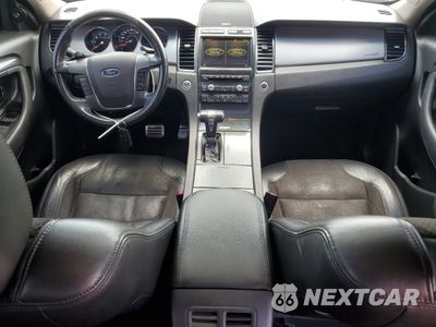 Zdjęcie 8 z 14 samochodu: 2010 FORD TAURUS SHO VIN:1FAHP2KT0AG127444 - miniatura