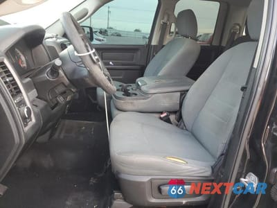 Zdjęcie 7 z 12 samochodu: 2017 RAM 1500 ST VIN:1C6RR6FTXHS784101 - miniatura