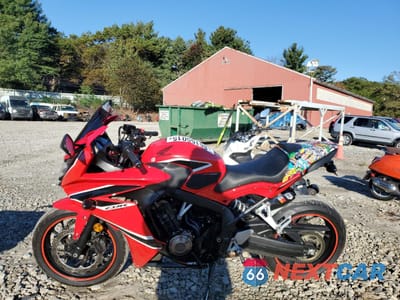 Trzecie zdjęcie samochodu z tyłu: 2018 HONDA CBR650 FA VIN:MLHRC7450J5400090 - miniatura