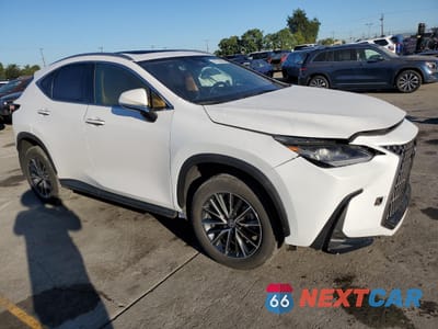 Czwarte zdjęcie samochodu z boku: 2024 LEXUS NX 250 BASE VIN:2T2ADCAZ0RC007200 - miniatura