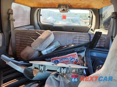 Zdjęcie 10 z 14 samochodu: 1994 JEEP GRAND CHEROKEE LAREDO VIN:1J4FX58S5RC174094 - miniatura