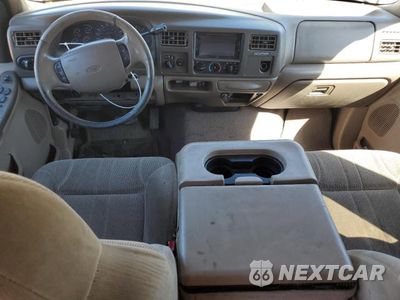 Zdjęcie 8 z 13 samochodu: 2000 FORD EXCURSION XLT VIN:1FMNU41S9YEA47930 - miniatura