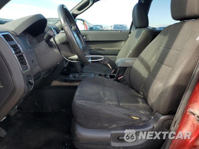 Zdjęcie 7 z 14 samochodu: 2010 FORD ESCAPE XLT VIN:1FMCU9DG1AKB66543 - miniatura