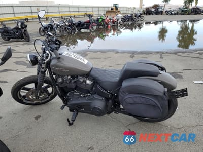 Trzecie zdjęcie samochodu z tyłu: 2019 HARLEY-DAVIDSON FXBB VIN:1HD1YJJ35KC021518 - miniatura