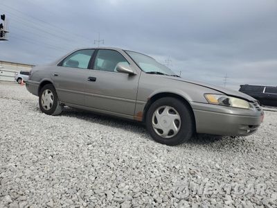 Czwarte zdjęcie samochodu z boku: 1997 TOYOTA CAMRY CE VIN:4T1BF22K2VU003320 - miniatura