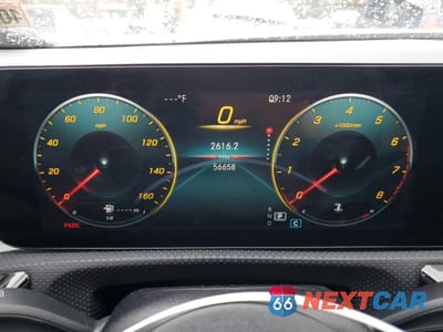 Zdjęcie 9 z 12 samochodu: 2022 MERCEDES-BENZ CLA 250 4MATIC VIN:W1K5J4HB9NN249610 - miniatura