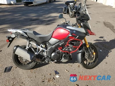2014 SUZUKI DL1000 JS1VU51A7E2100844 - główne zdjęcie licytacji z USA - miniatura
