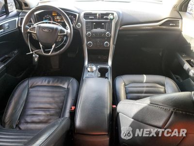 Zdjęcie 8 z 14 samochodu: 2017 FORD FUSION SE VIN:3FA6P0H97HR130819 - miniatura