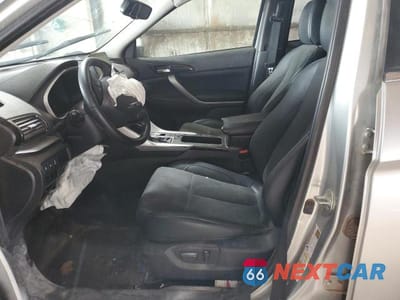 Zdjęcie 7 z 12 samochodu: 2023 MITSUBISHI ECLIPSE CROSS SE VIN:JA4ATWAA1PZ036494 - miniatura