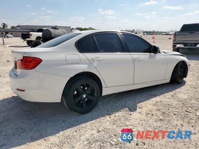 Trzecie zdjęcie samochodu z tyłu: 2015 BMW 320 I VIN:WBA3B1C57FK139282 - miniatura