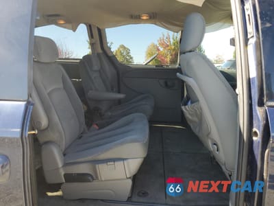 Zdjęcie 10 z 12 samochodu: 2005 DODGE GRAND CARAVAN SXT VIN:2D4GP44L55R438003 - miniatura