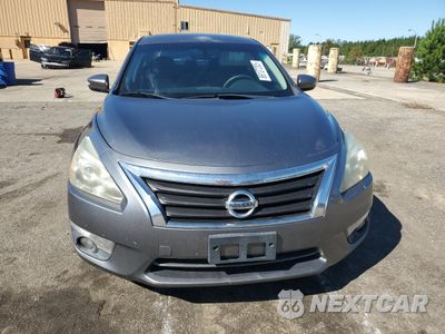 Piąte zdjęcie samochodu w środku: 2015 NISSAN ALTIMA 2.5 VIN:1N4AL3AP8FC200209 - miniatura