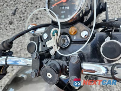 Zdjęcie 8 z 9 samochodu: 2011 SUZUKI TU250 X VIN:JS1NJ4CA1B2101077 - miniatura