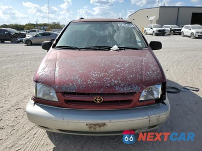 Piąte zdjęcie samochodu w środku: 1998 TOYOTA SIENNA LE VIN:4T3ZF13C3WU077824 - miniatura