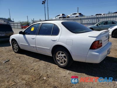 Drugie zdjęcie samochodu z przodu: 1995 NISSAN MAXIMA GLE VIN:JN1CA21D2ST605147 - miniatura