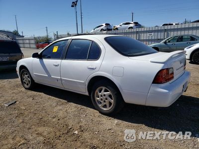 Drugie zdjęcie samochodu z przodu: 1995 NISSAN MAXIMA GLE VIN:JN1CA21D2ST605147 - miniatura
