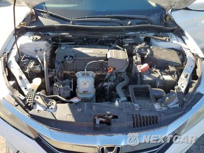 Zdjęcie 11 z 12 samochodu: 2016 HOND ACCORD SPO VIN:1HGCR2F51GA172562 - miniatura
