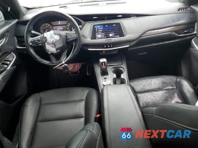 Zdjęcie 8 z 12 samochodu: 2019 CADILLAC XT4 SPORT VIN:1GYFZER40KF199063 - miniatura