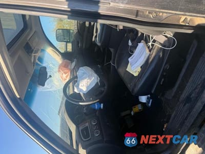 Piąte zdjęcie samochodu w środku: 2011 CHEVROLET 3500 VIN:1GC4K1C89BF148697 - miniatura