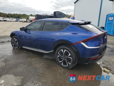 Drugie zdjęcie samochodu z przodu: 2023 KIA EV6 LIGHT VIN:KNDC34LA3P5612125 - miniatura