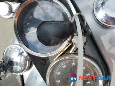 Zdjęcie 8 z 10 samochodu: 2003 HARLEY-DAVIDSON FXDL ANNIVERSARY VIN:1HD1GDV513K300570 - miniatura