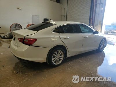 Trzecie zdjęcie samochodu z tyłu: 2017 CHEVROLET MALIBU LT VIN:1G1ZE5ST2HF154353 - miniatura