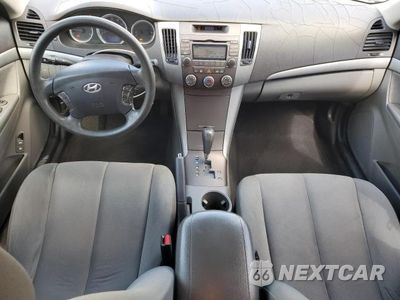 Zdjęcie 8 z 12 samochodu: 2009 HYUNDAI SONATA GLS VIN:5NPET46C19H436510 - miniatura