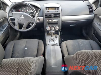 Zdjęcie 8 z 14 samochodu: 2012 MITSUBISHI GALANT FE VIN:4A32B2FFXCE017838 - miniatura