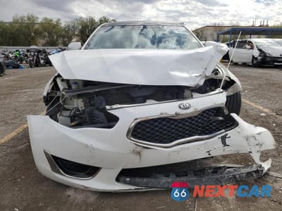 Piąte zdjęcie samochodu w środku: 2014 KIA CADENZA PREMIUM VIN:KNALN4D74E5164100 - miniatura