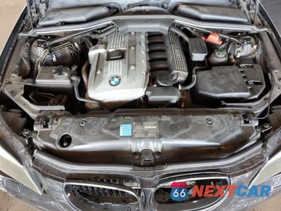 Zdjęcie 11 z 11 samochodu: 2007 BMW 525 I VIN:WBANE53597CW68526 - miniatura