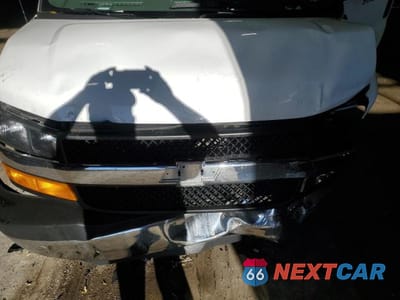 Zdjęcie 12 z 13 samochodu: 2021 CHEVROLET EXPRESS G2500 - CARGO VAN *** PRIOR FLEET *** VIN:1GCWGAF77M1309822 - miniatura