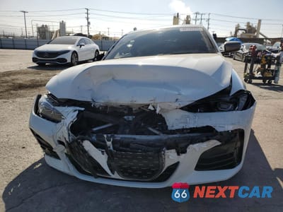 Piąte zdjęcie samochodu w środku: 2021 BMW M440XI VIN:WBA13AR02MCG39571 - miniatura