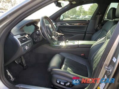 Zdjęcie 7 z 15 samochodu: 2020 BMW 750 XI VIN:WBA7U2C04LGM27863 - miniatura