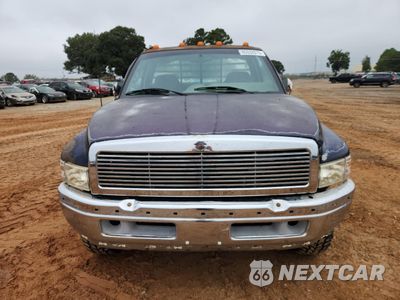 Piąte zdjęcie samochodu w środku: 1995 DODGE RAM 3500 VIN:1B6MC36C0SS244058 - miniatura