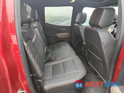 Zdjęcie 10 z 13 samochodu: 2023 GMC CANYON DENALI VIN:1GTP6FEK9P1125108 - miniatura