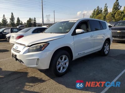 2014 TOYOTA RAV4 EV 2T3YL4DV6EW003480 - główne zdjęcie licytacji z USA - miniatura