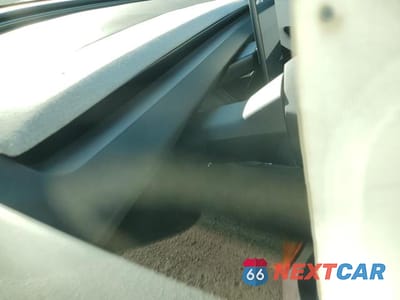 Zdjęcie 9 z 12 samochodu: 2025 TESLA MODEL 3 VIN:5YJ3E1EB7SF078939 - miniatura