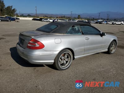 Trzecie zdjęcie samochodu z tyłu: 2005 MERCEDES-BENZ CLK 500 VIN:WDBTK75G05T035499 - miniatura