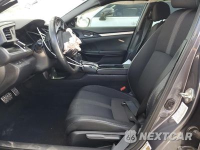 Zdjęcie 7 z 11 samochodu: 2019 HONDA CIVIC SPORT VIN:19XFC2F83KE006184 - miniatura