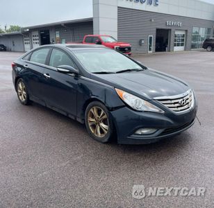 2013 HYUNDAI SONATA SE 5NPEC4AC3DH607919 - główne zdjęcie licytacji z USA - miniatura