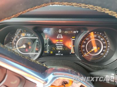 Zdjęcie 9 z 14 samochodu: 2024 JEEP WRANGLER SAHARA VIN:1C4PJXEG4RW260390 - miniatura