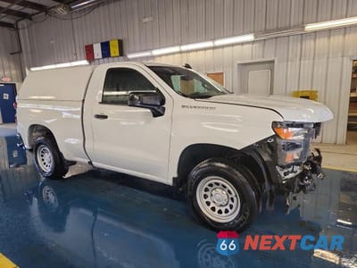 Czwarte zdjęcie samochodu z boku: 2023 CHEVROLET SILVERADO C1500 VIN:3GCNAAEK6PG353920 - miniatura