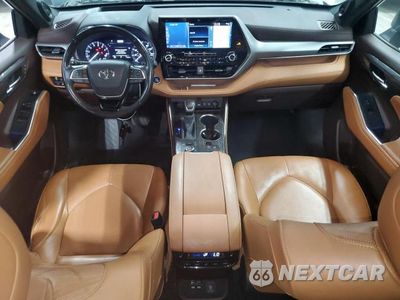 Zdjęcie 8 z 13 samochodu: 2020 TOYOTA HIGHLANDER PLATINUM VIN:5TDFZRBH8LS035104 - miniatura
