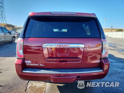 Zdjęcie 6 z 14 samochodu: 2018 GMC YUKON XL DENALI VIN:1GKS1HKJ0JR138648 - miniatura