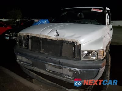 Piąte zdjęcie samochodu w środku: 1998 DODGE RAM 2500 VIN:1B7KF23W5WJ187824 - miniatura