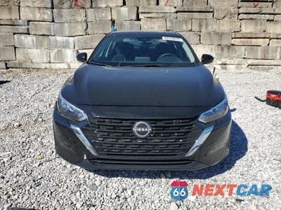 Piąte zdjęcie samochodu w środku: 2025 NISSAN SENTRA SV VIN:3N1AB8CV6SY251525 - miniatura