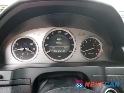 Zdjęcie 9 z 11 samochodu: 2008 MERCEDES-BENZ C 350 VIN:WDDGF56XX8R033468 - miniatura